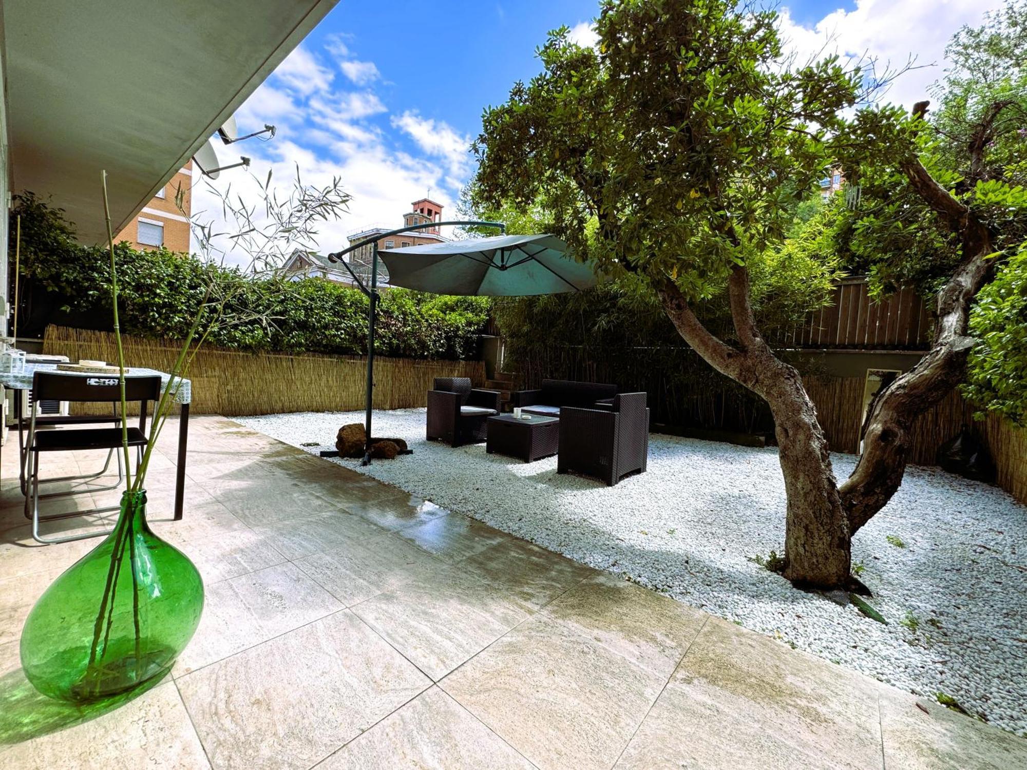 Apartamento Vatican Garden Oasi *